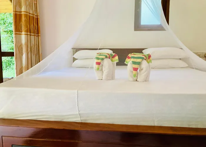 Suncity Privacy Cottages