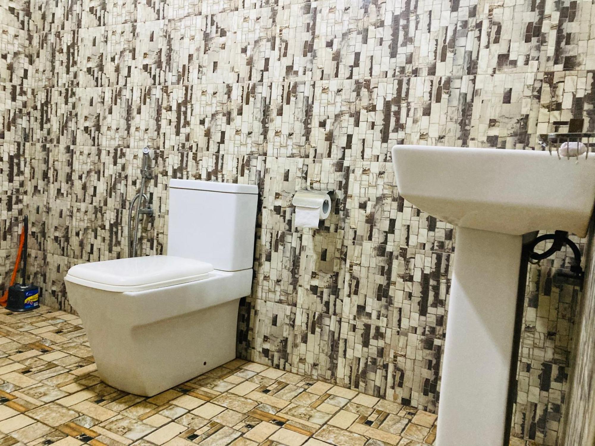 Lodge Suncity Privacy